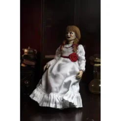 NECA Annabelle Retro Action (20cms). The Conjuring Universe -Ventas PIXELATOY annabelle retro action 20cms the conjuring universe 1 6