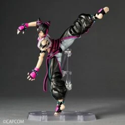 Juli. Revoltech A.Y. Street Fighter -Ventas PIXELATOY juli revoltech ay street fighter 3