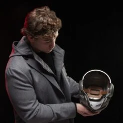 Hasbro Doctor Doom Helmet 1/1. Marvel Legends Series -Ventas PIXELATOY plantilla replicas marvel legends series 8