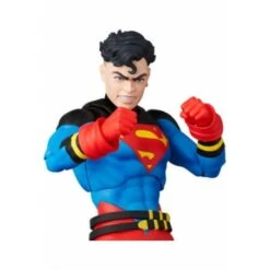 Medicom Ultraman Superboy. Mafex. Return Of Superman. -Ventas PIXELATOY ultraman superboy mafex return of superman 15
